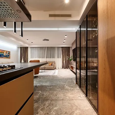 ヴィラ Luxury One In With Heated Pool スプリト